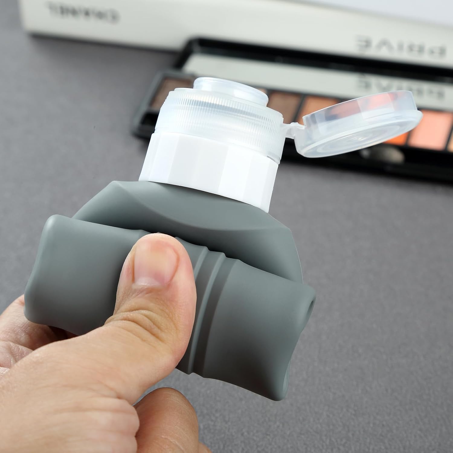 Mrsdry Travel Bottles for Toiletries, Large 177ml Travel Size Containers, BPA Free Leak Proof Squeezable Silicone Tubes for Shampoo Conditioner Lotion Soap with Clear Bag and Labels - Image 8