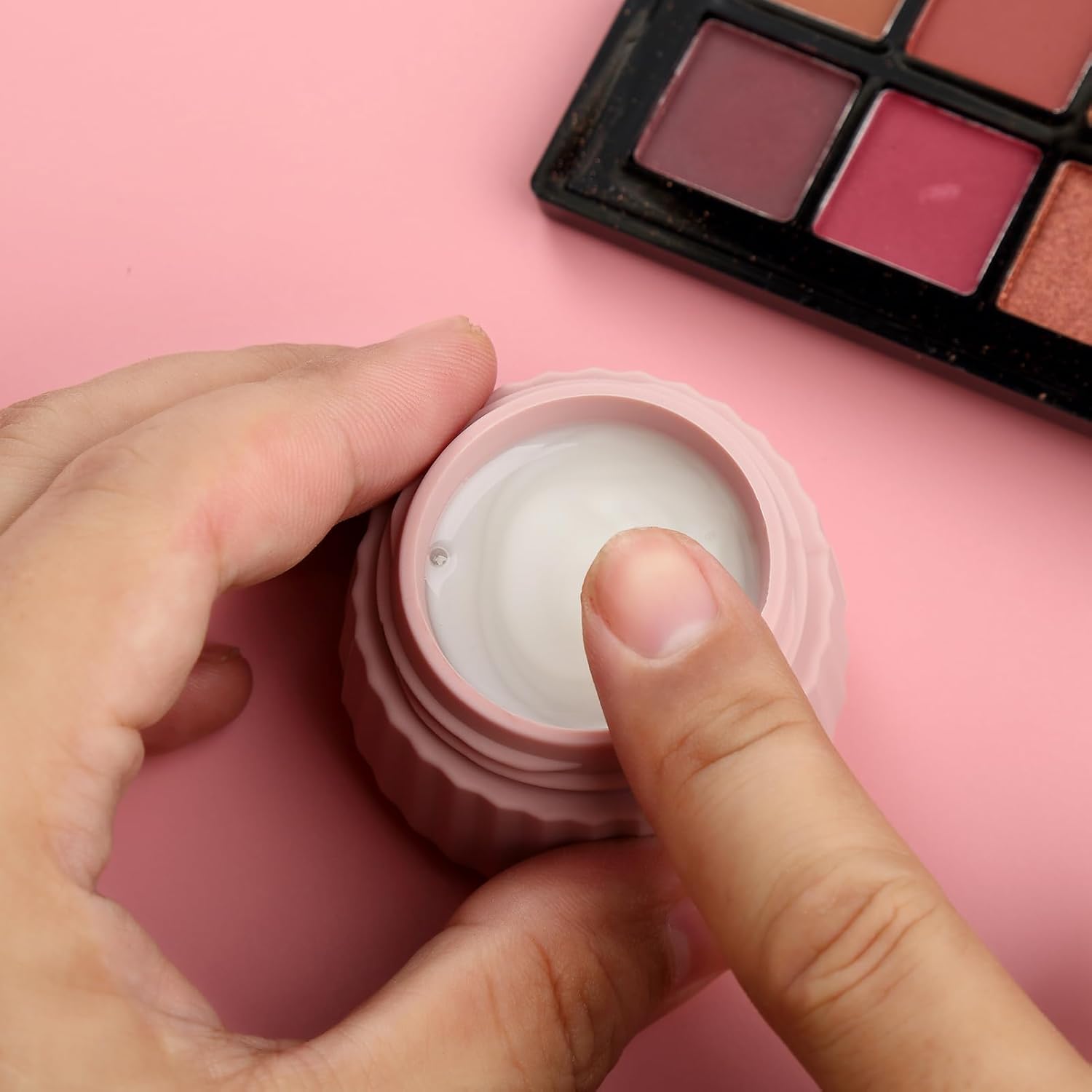 Mrsdry Travel Bottles for Toiletries 8 Pack, Tsa Approved Travel Size Toiletries Containers with Clear Bag, Leak Proof Silicone Squeezable Traveler Essentials Creams Jars - Image 8